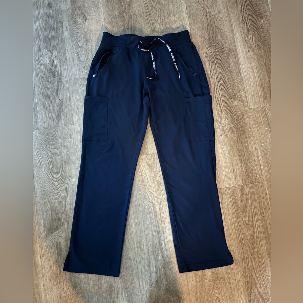 Med couture scrub pants